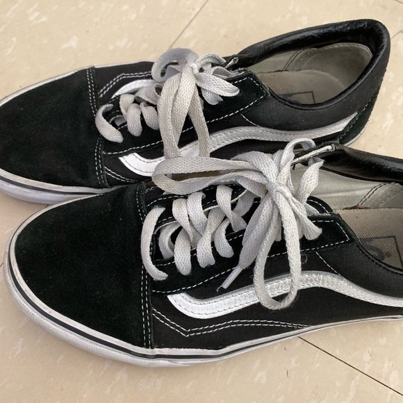 Vans Shoes - Black and white vans